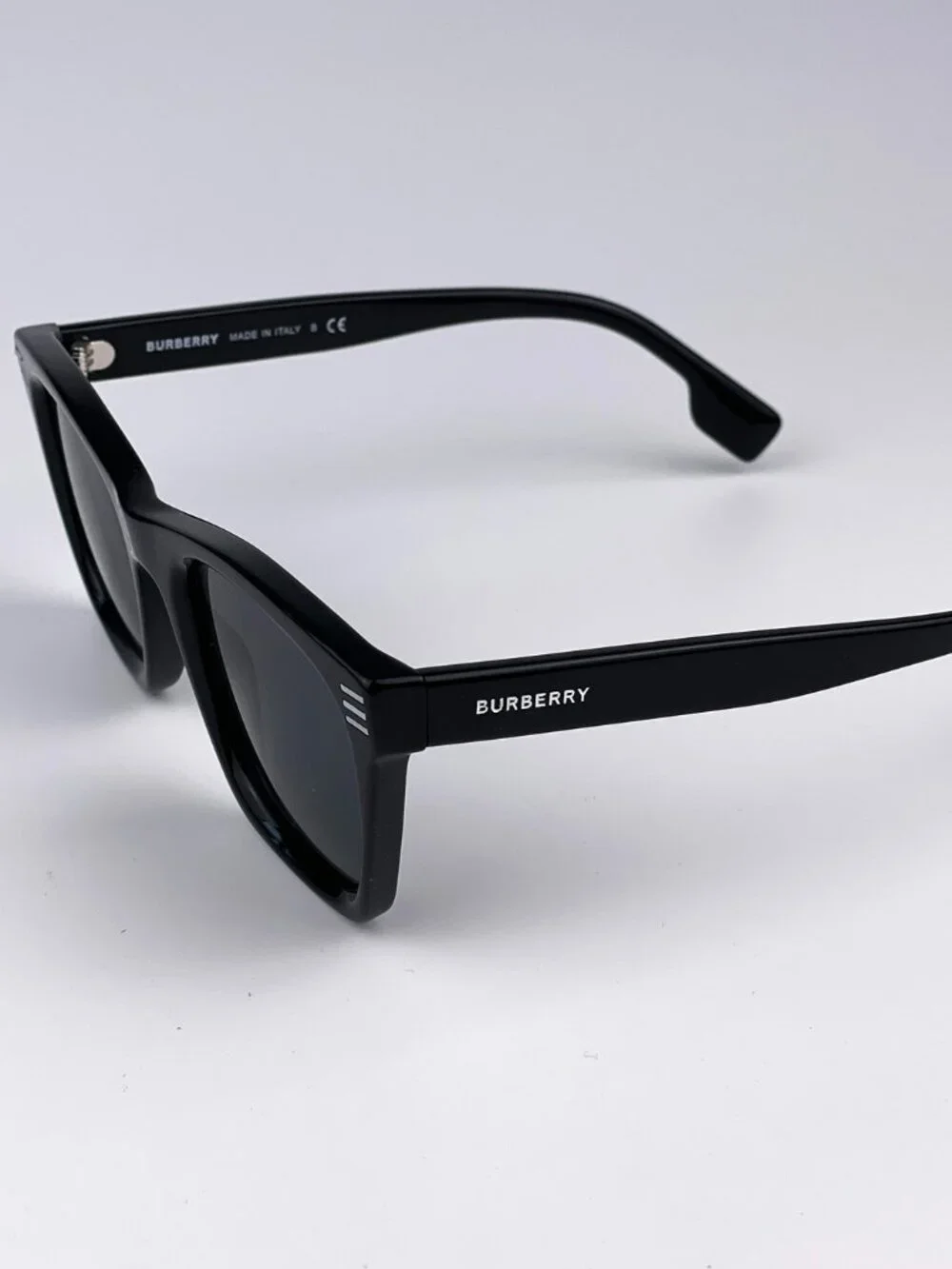 BURBERRY BE4348 300187 BLACK SQUARE SUNGLASSES